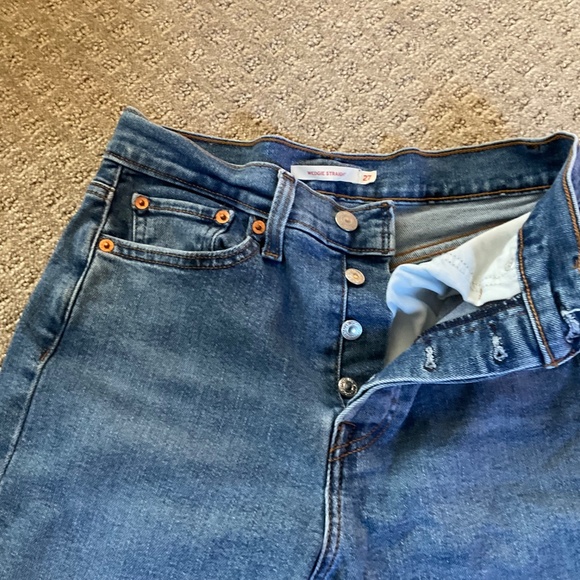 Levi’s button fly - Picture 2 of 6